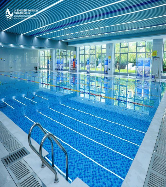 Main pool area